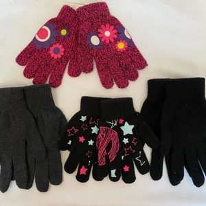 4 Pair of Girls Stretchy Gloves